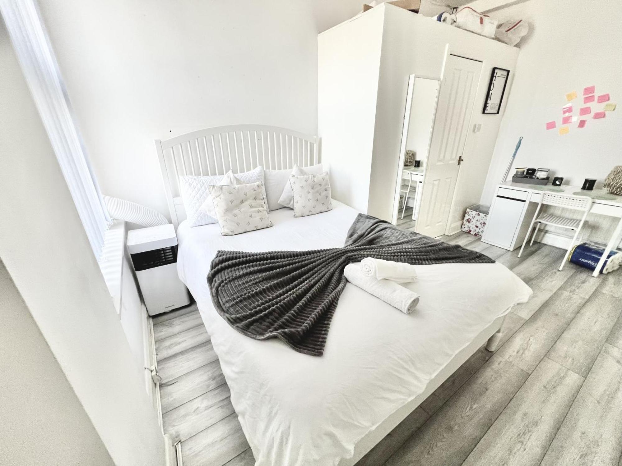 Apartament Next Westfield Mall Londra Dış mekan fotoğraf