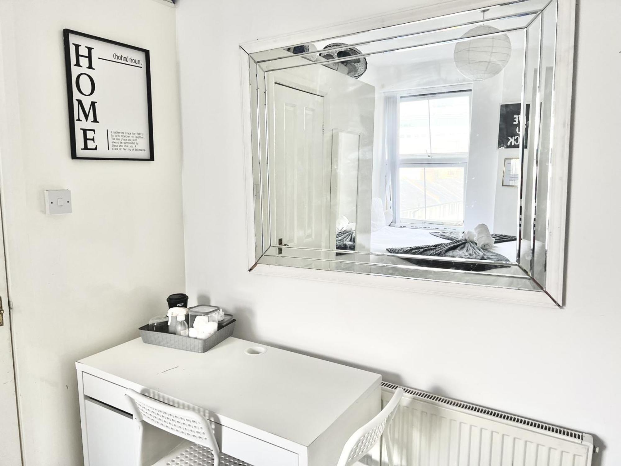 Apartament Next Westfield Mall Londra Dış mekan fotoğraf