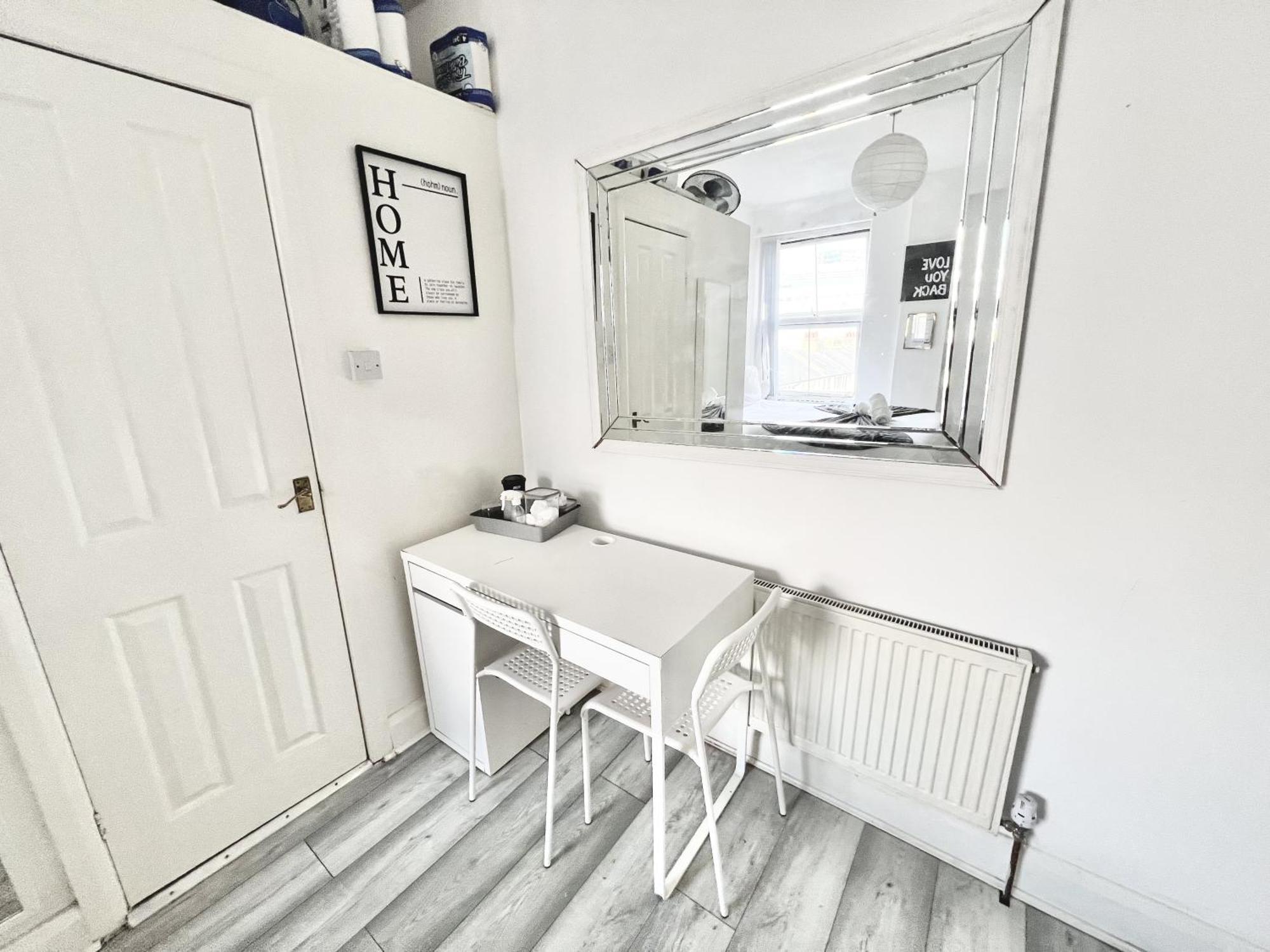 Apartament Next Westfield Mall Londra Dış mekan fotoğraf