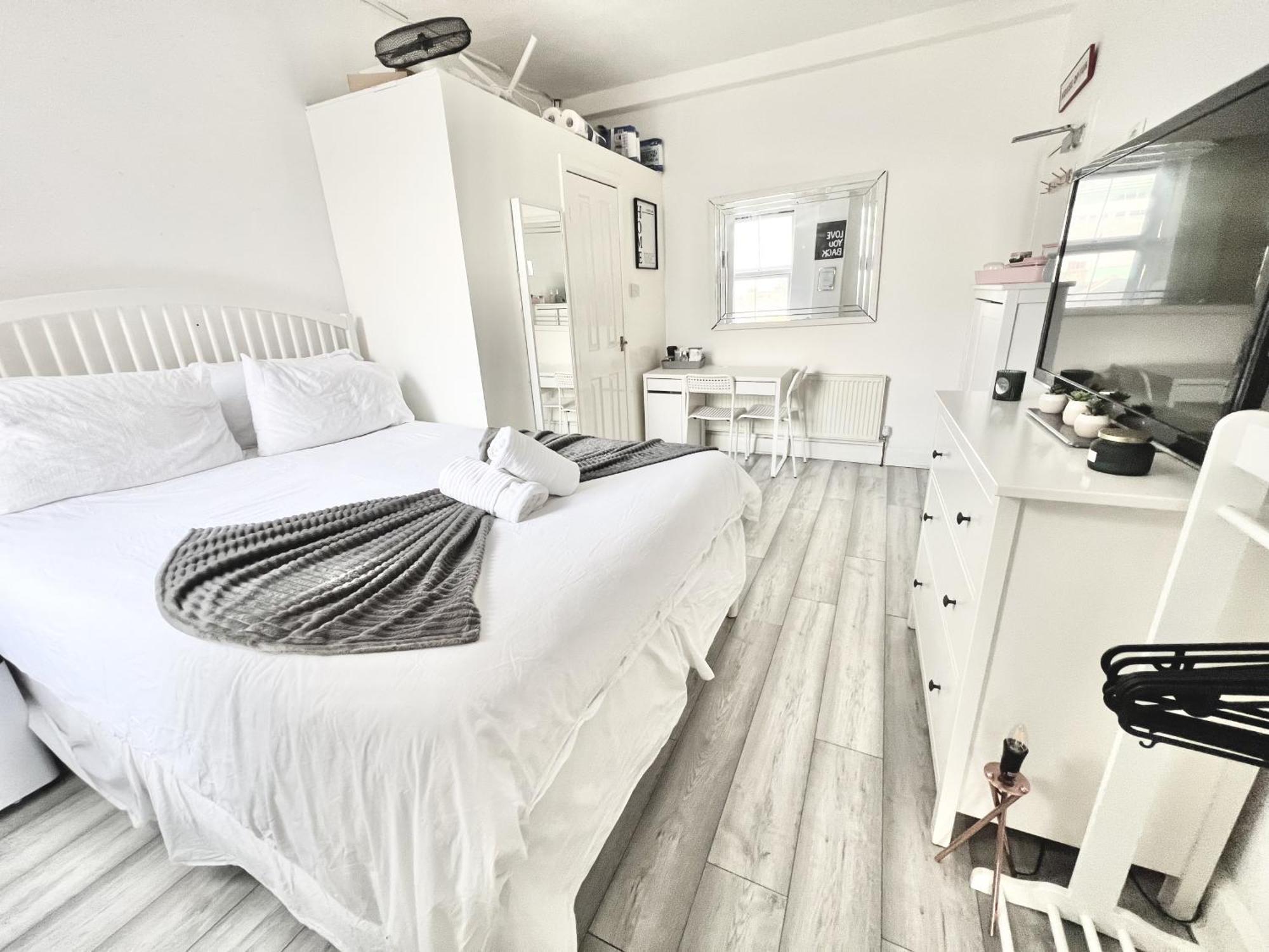 Apartament Next Westfield Mall Londra Dış mekan fotoğraf