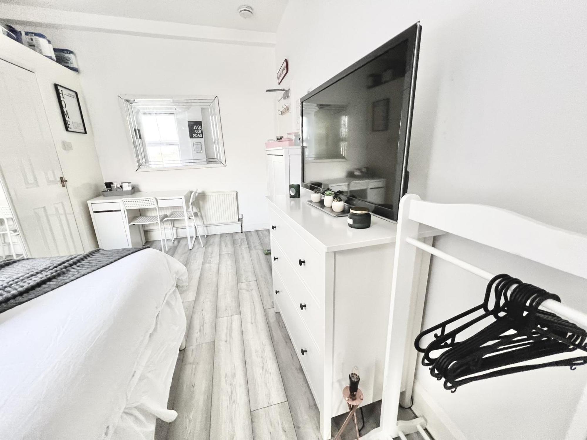 Apartament Next Westfield Mall Londra Dış mekan fotoğraf